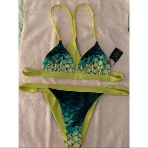 Pelagic Mahi Bikini Top and Bottom Size S